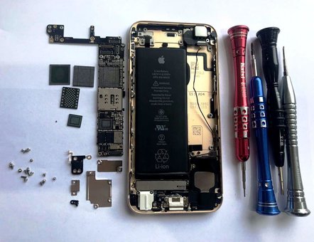 Ремонт iphone в сервис центре «Apple Pirates» в Киеве. Обращайтесь по скидке.