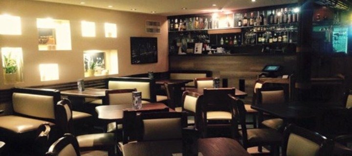 Restaurant &quot;non-stop&quot;. visit for the promotion