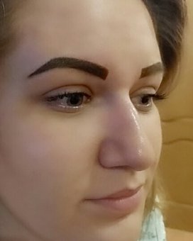 Eyebrow tattooing at the Natalie-nail studio in Kiev. Sign up for the promotion.
