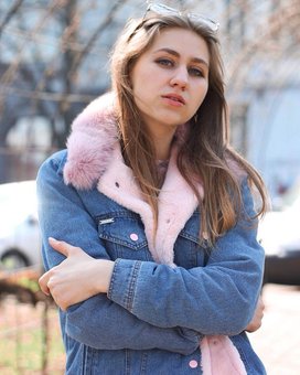 Верхній одяг на овчині від виробника «Dasti» у Києві. Купуйте за акцією.