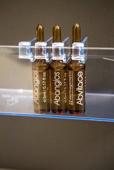 Ampoules for biorevitalization at the AlbaKlinik center in Vyshgorod. Do according to the action.