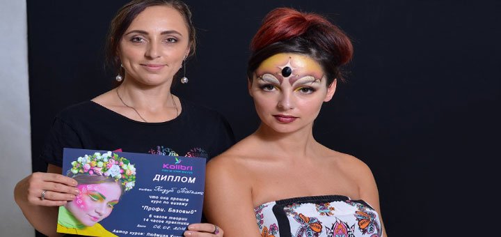 Работа выпускницы Школы визажа и стиля «Kolibri». Записывайтесь на курсы макияжа и причесок по акции.