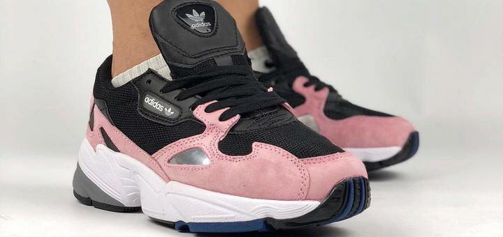 Фирменные кроссовки Adidas в онлайн-магазине «Dropsider». Купить со скидкой.