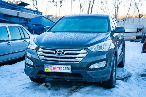 Иномарка с пробегом из Америки в компании «United Cars». Купить со скидкой.