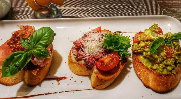 Promotion for desserts at the parmesan restaurant in mariupol. book with a discount