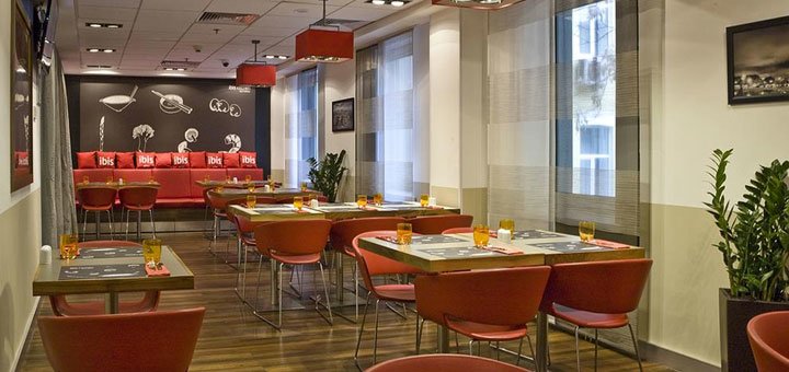 Restaurant in the ibis hotel in kiev. book a room at the ibis hotel. hotels in the center of kiev.