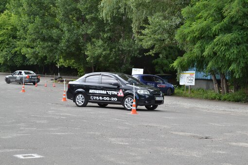 Курси водіння в автошколі сутра в харкові за акції