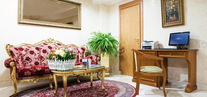 Номер у готелі «Podol Plaza». Готель "Podol Plaza". Забронювати номер у готелі «Поділ Плаза» зі знижкою. Готель у центрі Києва