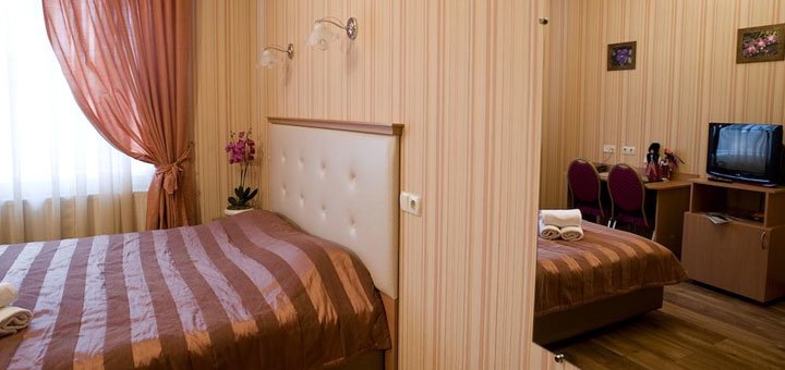 Room at the Siesta Hotel. Hotel "Siesta" near Kiev. book a room at a discount. Cheap hotels near Kiev.