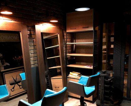 Мужская стрижка в салоне красоты Monro LOFT Черновцы. Записывайтесь на мужскую стрижку