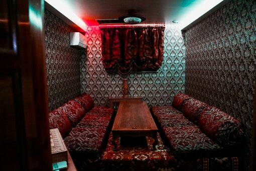 Discounts and promotions for visiting the zatishok hookah bar