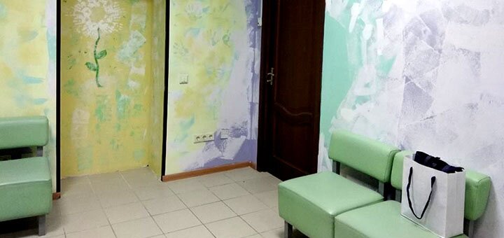 Cosmetologist&#39;s office &quot;beone&quot; in kiev. sign up for the promotion.