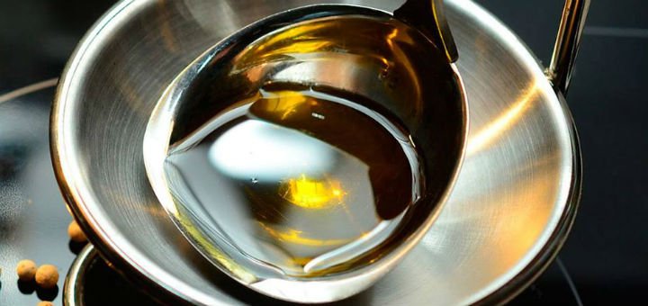 Cold pressed vegetable oil in the &quot;oil premium&quot; online store. buy natural unrefined oil for a promotion.