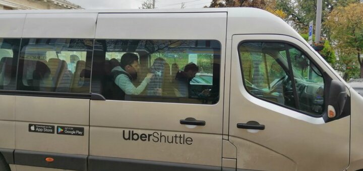 Недорого служба такси «Uber Shuttle»