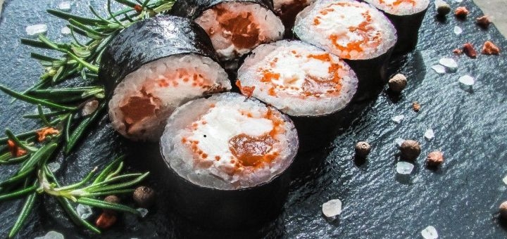 Grand sushi, discounts on the menu of Japanese cuisine