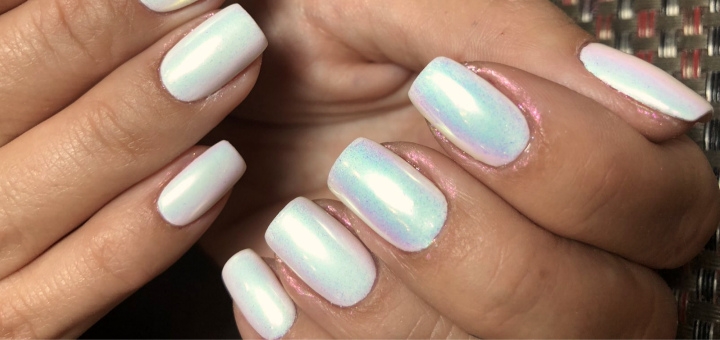 Fashionable manicure in the «Heaven» beauty salon at a discount