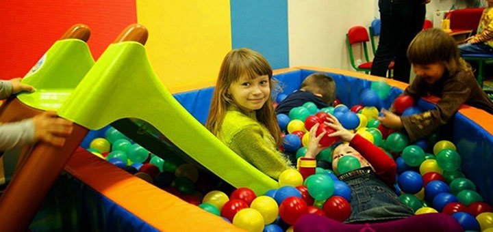 Скидки в игровом центре «Поиграйка»
