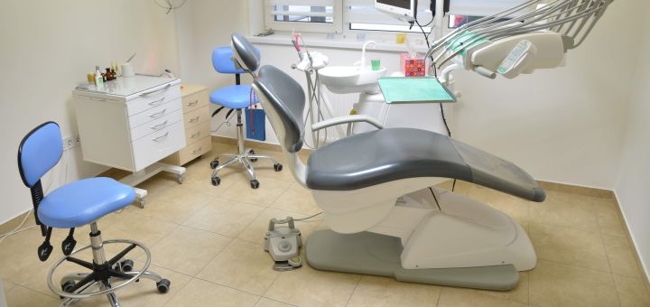 Dental clinic instom in kiev
