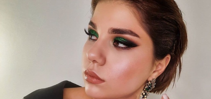 Saloe likis beauty room, make-up according to the action.