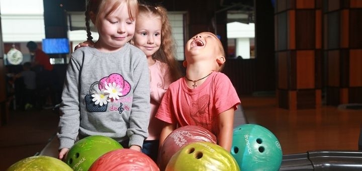 Акции в «Lounge Bowling Club»