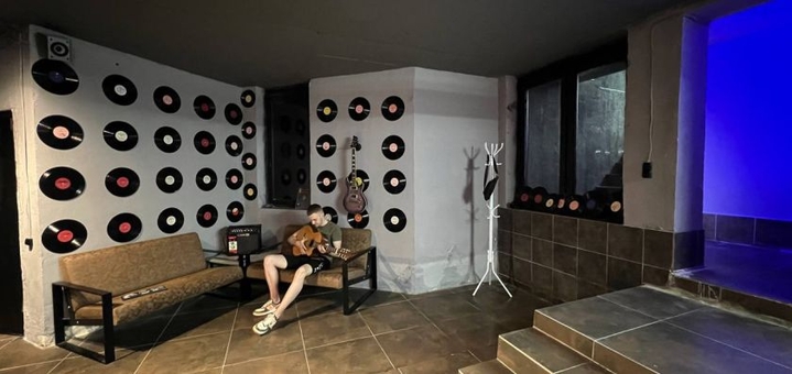 Барбершоп Brutal Barbershop у Києві