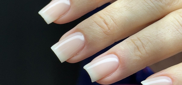 Салон красоты Gloss up nails в Киеве. Посещайте по акции 1