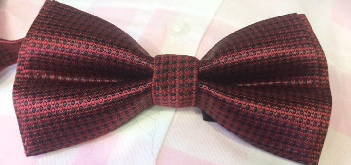 Ties and bow ties for men in MODA-MAN BS stores. Buy men's clothing and accessories for a promotion.