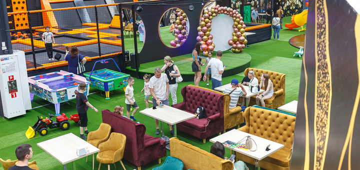 Children's entertainment park Fly Kids on Zdolbunovskaya. Visit for promotion 30