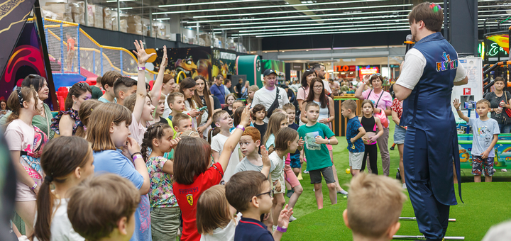 Дитячий розважальний парк Fly Kids на Здолбунівській. Відвідуйте по акції 38