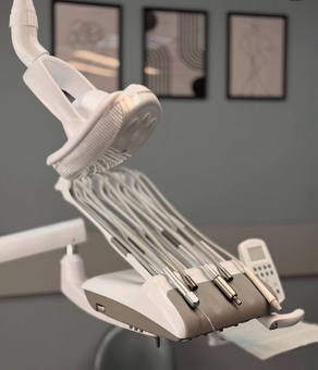 Dent3h Dental Clinic. Visit with 10% off promotion