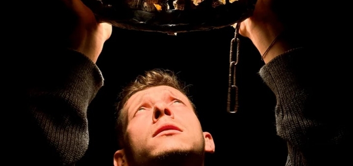 DARK CLUB THEATRE в Киеве