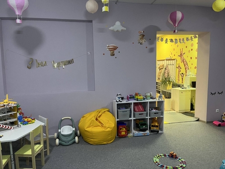 Playroom There are children. Visit for a special offer of 7.