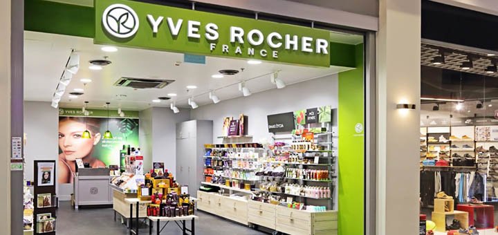 Promotions at the Yves Rocher store