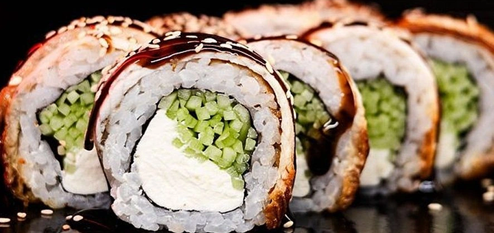 Aki Maki Sushi delivery. Order with a 15% discount.