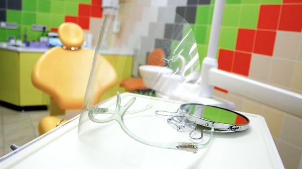 Dent Studio Dental Office. Visit with a special offer of 1.