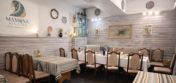 Mamina Khustka, a Ukrainian cuisine café. Visit with special offer of 11.