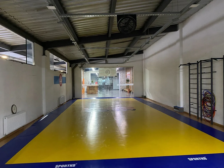 Personal training at MegaGym 6