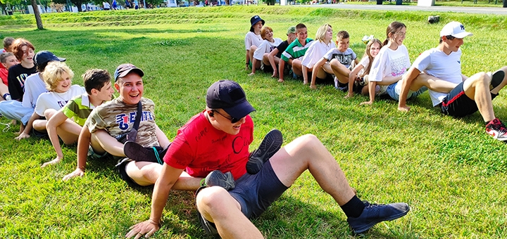 Mountain Drive Children's Camp. Visit with the 12% discount.