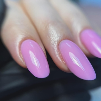 Студия маникюра Gloss up nails. Посещайте по акции 1