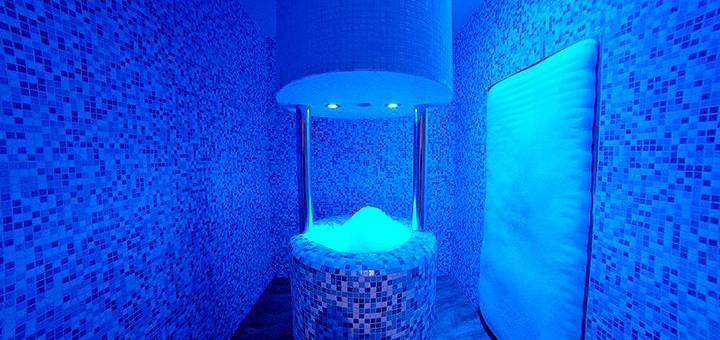 «Romantic Spa Hotel» отель в Яремче с бассейном