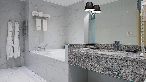 Hotel room "Khreshchatyk". Book a room at a discount