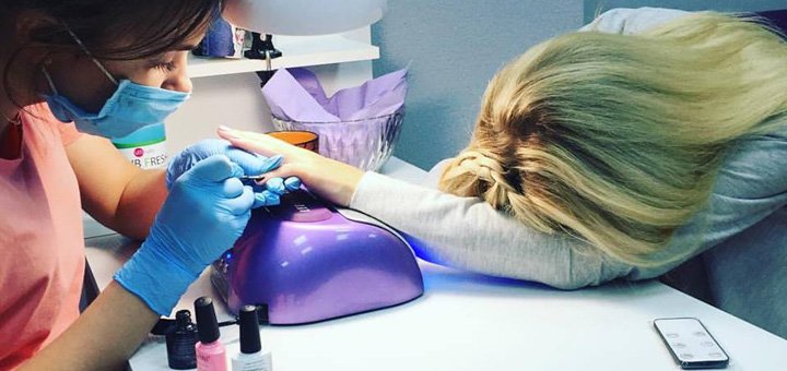 Discounts on services of the beauty salon &quot;violet&quot;