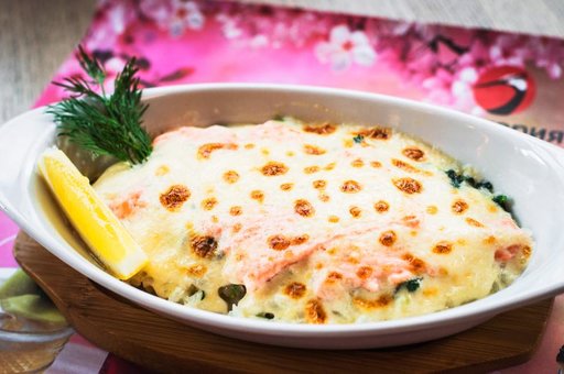 Japanese cuisine restaurant &quot;yakitoria&quot;. discounts on all menus