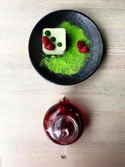 Japanese cuisine restaurant &quot;yakitoria&quot;. discounts on all menus