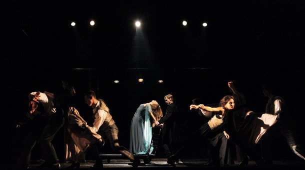 A performance at the kiev academic young theater. buy theater tickets at a discount.