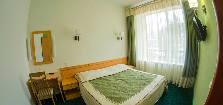 A room at the Karpatsky Zori hotel. Vacation Discounts