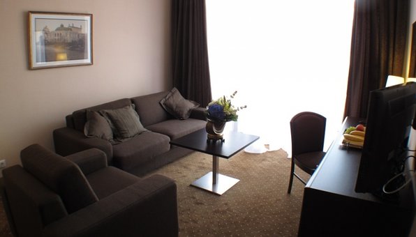 Discounts for holidays at the Alexandrovskiy Hotel 19