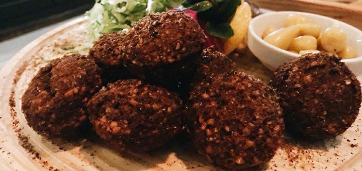 Фатта с мясом в ресторане «Омар Хаям» в Днепре. Заказать столик со скидкой