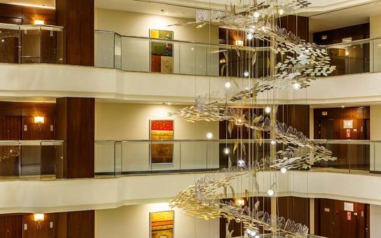 Интерьер в отеле «Premier Palace Hotel Kharkiv» во Львове. Забронировать номер недорого