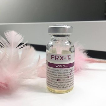 Chemical peeling PRX-T33 is a new unique peeling, in which a form of dermal stimulator is patented